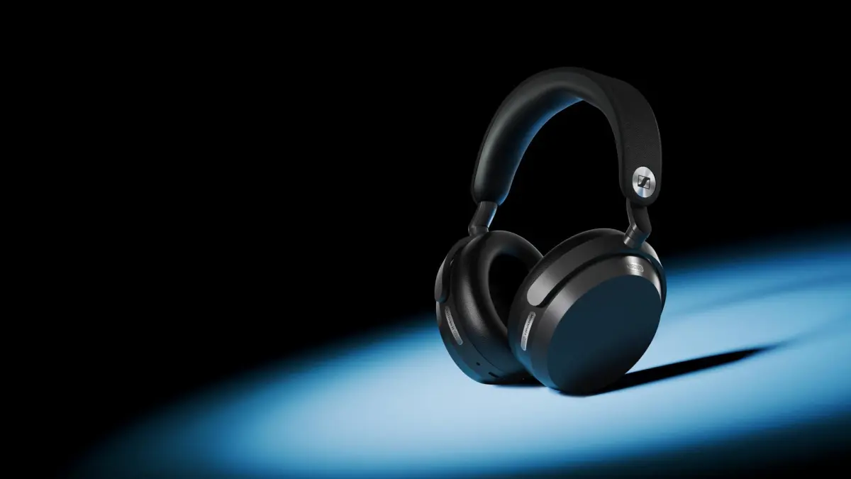 Полноразмерные наушники Sennheiser Momentum 5 в тонком чехле для переноски